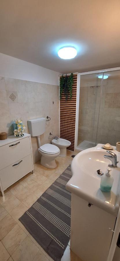 Ariosto Apartment Mondragone Zewnętrze zdjęcie